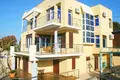 3-Schlafzimmer-Villa 240 m² Budva, Montenegro