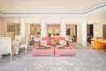 Haus 4 Schlafzimmer 640 m² Marbella, Spanien