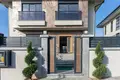 5 bedroom villa 340 m² Beylikduzu, Turkey