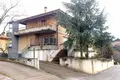 Propiedad comercial 400 m² en Terni, Italia