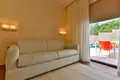 Вилла 3 спальни 240 м² Тиват, Черногория