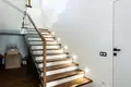 Cottage 245 m² Kalodziscanski sielski Saviet, Belarus