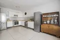 Дом 10 комнат 652 м² Отвоцк, Польша
