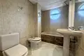 Haus 2 Schlafzimmer 196 m² Dos Hermanas, Spanien