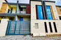 Szeregowiec 7 pokojów 307 m² Ajman, Emiraty Arabskie