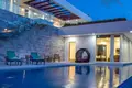 4 bedroom Villa 2 700 m² Kamala, Thailand