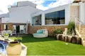 4-Schlafzimmer-Villa 400 m² Teulada, Spanien