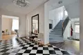 Maison 8 chambres 356 m² Riga, Lettonie