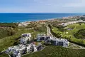 Piso en edificio nuevo Modernas viviendas en la costa con soláriums y piscina en Málaga