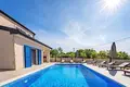 Haus 4 Schlafzimmer 185 m² Dobrauen, Kroatien