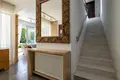 Mieszkanie 4 pokoi 163 m² Koinoteta Pyrgou Lemesou, Cypr