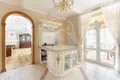Дом 383 м² Боровляны, Беларусь