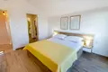 7 bedroom house 464 m² Kastel Sucurac, Croatia