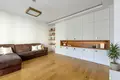 2 bedroom apartment 72 m² Warsaw, Poland