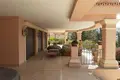 Haus 4 Schlafzimmer 1 005 m² Dos Hermanas, Spanien