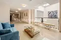 Wohnung 6 Schlafzimmer 420 m² Dos Hermanas, Spanien