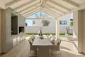 Haus 4 Schlafzimmer 210 m² Dos Hermanas, Spanien