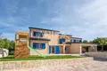 Casa 5 habitaciones 320 m² Kras, Croacia
