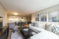 3 bedroom apartment 88 m² in London, United Kingdom