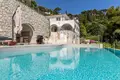 villa de 5 chambres 300 m² France, France