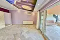 Дуплекс 8 комнат 370 м² Мезитли, Турция