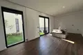 Квартира 4 комнаты 240 м² Golem, Албания