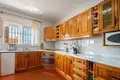 6 bedroom house 415 m² Dos Hermanas, Spain