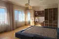 Casa 5 habitaciones 320 m² Pinki, Letonia
