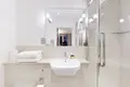 3 bedroom apartment 105 m² in London, United Kingdom