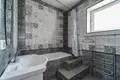 4 room apartment 171 m² Navasielle, Belarus