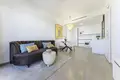 Mieszkanie 3 pokoi 70 m² Torrevieja, Hiszpania