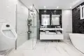7 bedroom house 420 m² Dos Hermanas, Spain