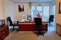 Office 5 rooms 133 m² in Berlin, Germany