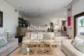 Haus 6 Schlafzimmer 381 m² Dos Hermanas, Spanien