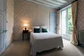 Castle 10 bedrooms 700 m² Poitiers, France