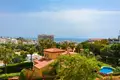 7-Schlafzimmer-Villa 1 033 m² Benalmadena, Spanien