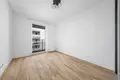 1 bedroom apartment 82 m² Warsaw, Poland