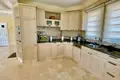 Haus 1 zimmer 180 m² Kargıcak, Türkei