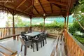 Mieszkanie 3 pokoi 135 m² Kestel, Turcja