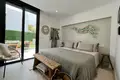 4-Schlafzimmer-Villa 333 m² Finestrat, Spanien