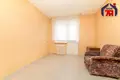 Wohnung 2 zimmer 48 m² Maladsetschna, Belarus