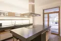 Дом 5 комнат 318 м² Юрмала, Латвия