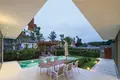Wohnung 3 Schlafzimmer 341 m² Si Sunthon, Thailand