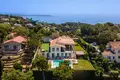 Villa 8 bedrooms 450 m² in France, France