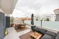 Wohnkomplex Moradia T3 Renovada em Condomínio com Piscina – Monte Estoril