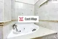 Mieszkanie 3 pokoi 80 m² okres Karlovy Vary, Czechy