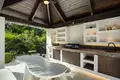 5 bedroom house 227 m² San Pedro Alcantara, Spain