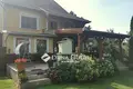 House 2 bathrooms 160 m² in Central Hungary, All countries