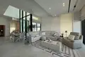 5-Schlafzimmer-Villa 350 m² Agios Tychonas, Zypern