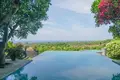 6 bedroom villa 573 m² Kaliasem, Indonesia